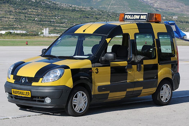 Renault Kangoo Follow Me Airport Split Croatia